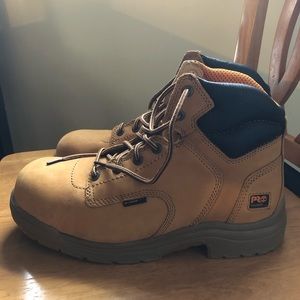 New Men’s Timberland boots composite toe size 10